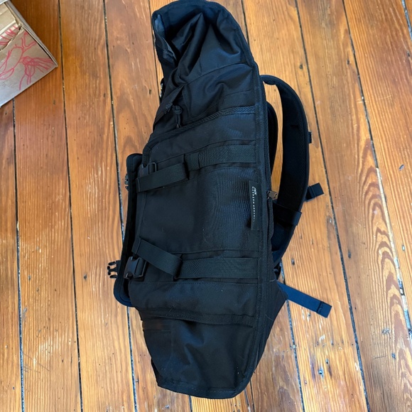Mission Workshop Rhake Laptop Backpack in Black - Picture 8 of 9